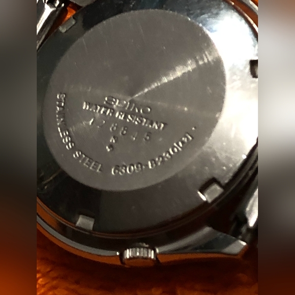 1983 Vintage Seiko 5 6309 8230 Automatic Watch BLACK DIAL DAYDATEa - Picture 4 of 14